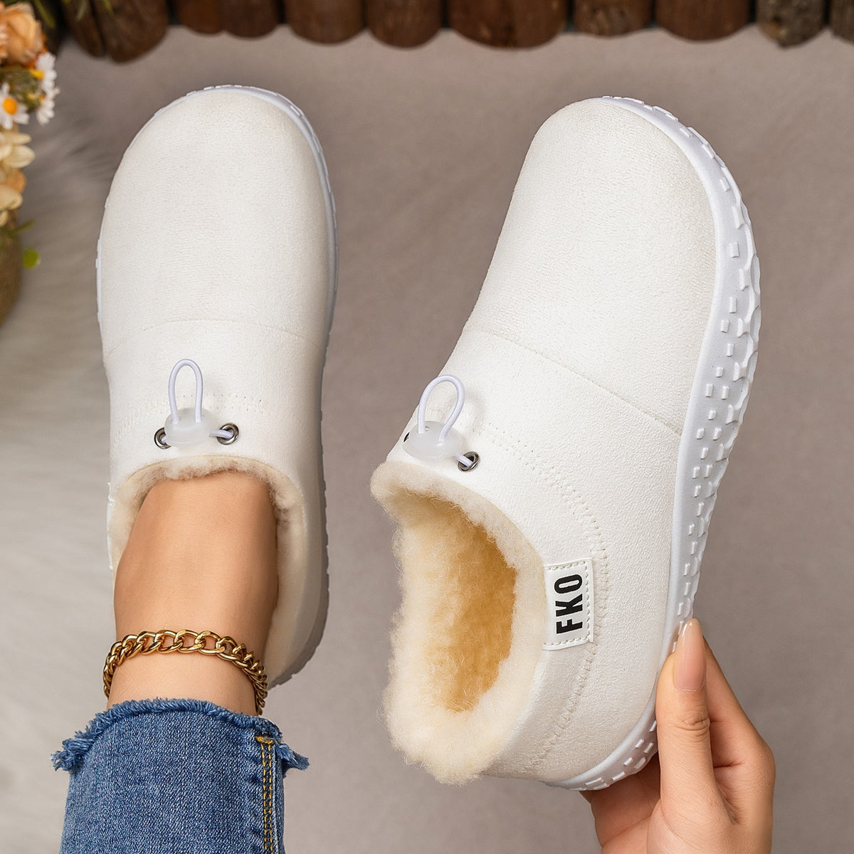 😍Last Day 50% OFF🔥Women’s Warm Plush-Lined Mules – Warm, Comfortable & Non-Slip Winter Shoes
