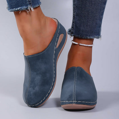 Women's Comfort Winter Shoes – Warm Plush Interior with Non-Slip Supportive Sole