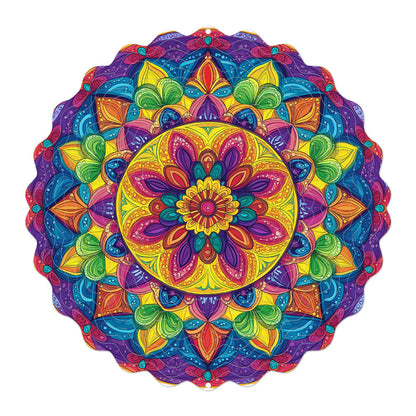 Hanging wind spinners for indoor and outdoor use