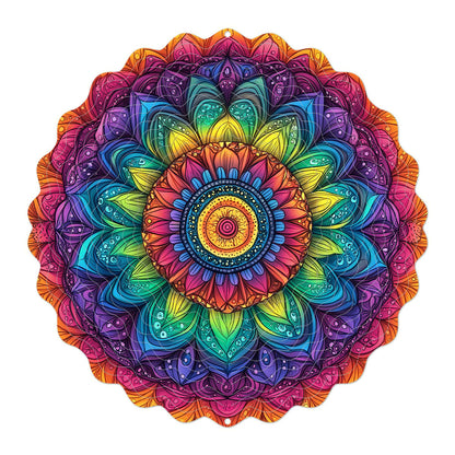 Hanging wind spinners for indoor and outdoor use