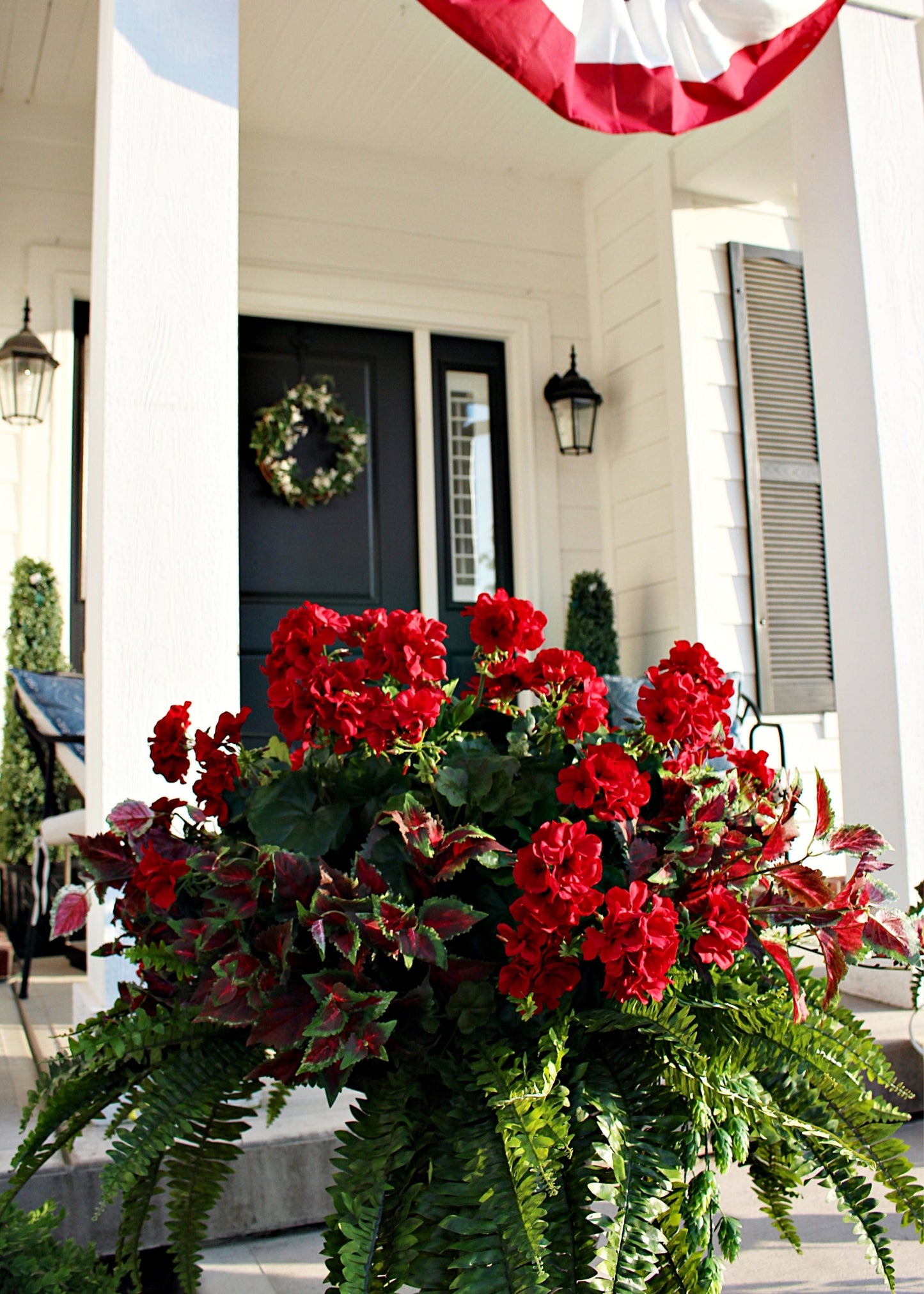 The Grand Dame Deluxe Artificial Estate Fake Fern - 52"