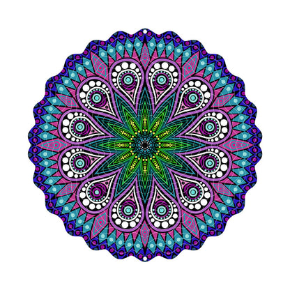 Hanging wind spinners for indoor and outdoor use